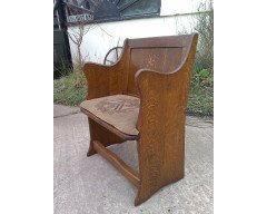 An unusual Arts & Crafts little Oak settle - Thumbnail 2