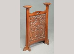 Arthur Simpson. Arts & Crafts carved Oak firescreen - Thumbnail 1