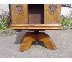 Richard Norman Shaw for W J Mackay Co. Rare Gothic Revival revolving bookcase designed for The Tabard Inn - Thumbnail 11