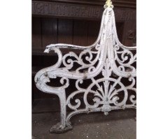Coalbrookdale. A Rare Cast Iron Double Back to Back Garden Seat - Thumbnail 4