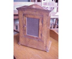Liberty & Co. An Arts & Crafts Oak mantle clock In the style of C. F. A Voysey - Thumbnail 7