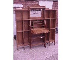 An Arts & Crafts Oak Bureau Bookcase - Thumbnail 7