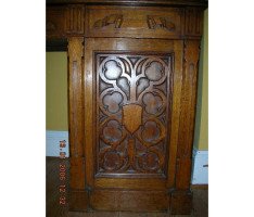 Edwards and Roberts. A Gothic revival Oak sideboard/buffet - Thumbnail 10