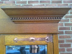 Shapland & Petter. A good Arts & Crafts Oak treble wardrobe in the Glasgow Style - Thumbnail 5