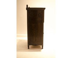 Bruce Talbert for Gillows. A Gothic revival Oak cabinet with carved florets to the front and the sides - Thumbnail 4