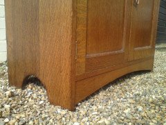 Arthur Simpson. A good early Arts & Crafts Oak bookcase - Thumbnail 12