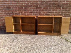 Heals of London Retailed by Hamptons of Pall Mall. A Pair of Good Quality 1930's Oak Bookcases - Thumbnail 3