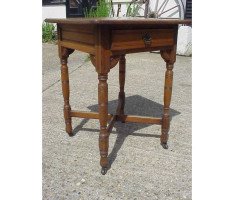 Bruce Talbert for Garnetts of Warrinton. A quality Gothic Revival Oak side table - Thumbnail 7