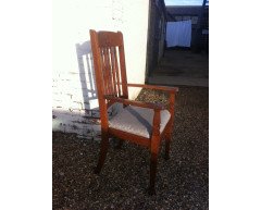 Shapland & Petter. An Arts & Crafts Oak Armchair - Thumbnail 4